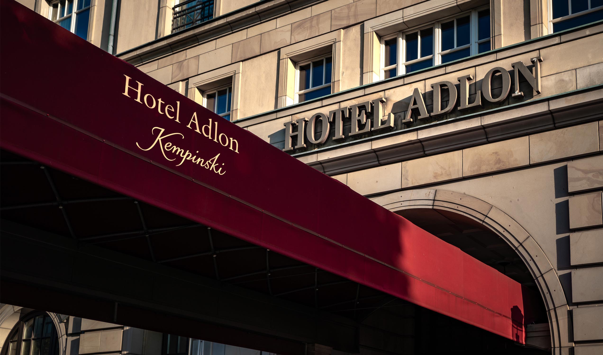 Hotelbutler im Adlon Kempsinski